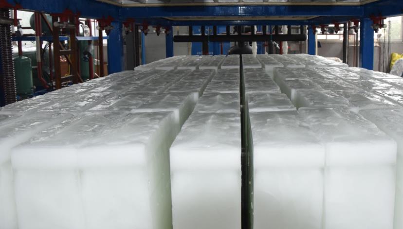 制冰機(jī)半天才制一塊冰是怎么回事？