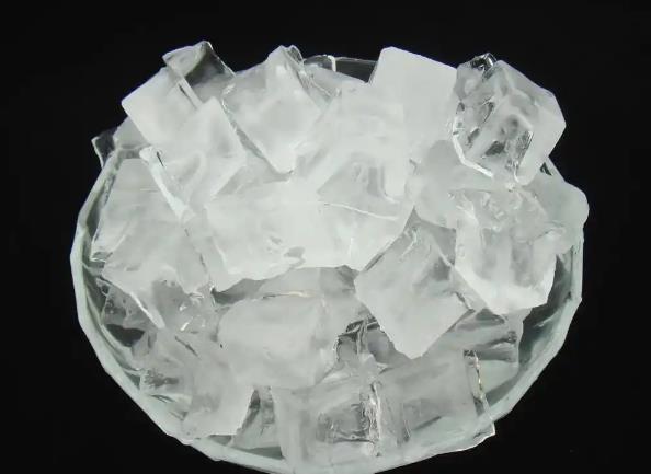 大型生產(chǎn)食用冰塊的機(jī)器 大型生產(chǎn)食用冰塊的機(jī)器