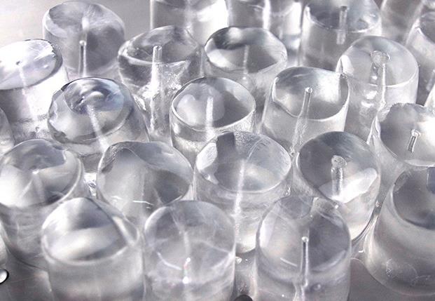 如何選擇合適的食用冰塊生產(chǎn)設(shè)備 如何選擇合適的食用冰塊生產(chǎn)設(shè)備