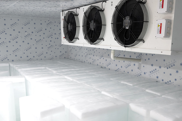 投資一臺日產(chǎn)能達100噸的制冰機是一項重大決策