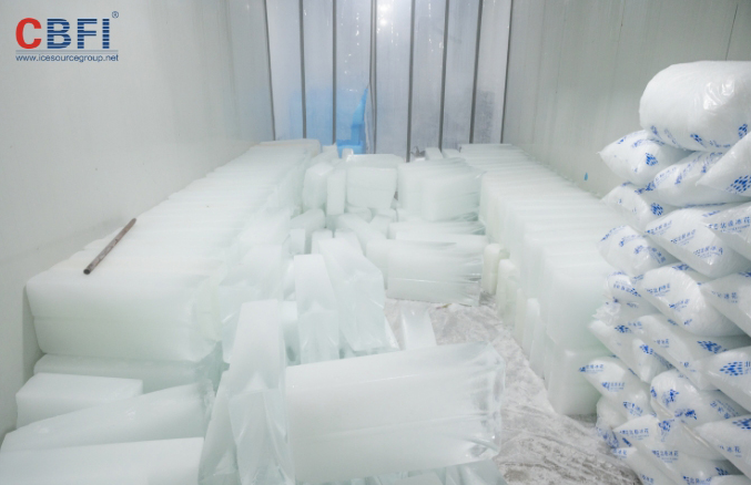 產(chǎn)品線涵蓋了片冰機(jī)、制冰機(jī)、冷水機(jī)以及速凍設(shè)備